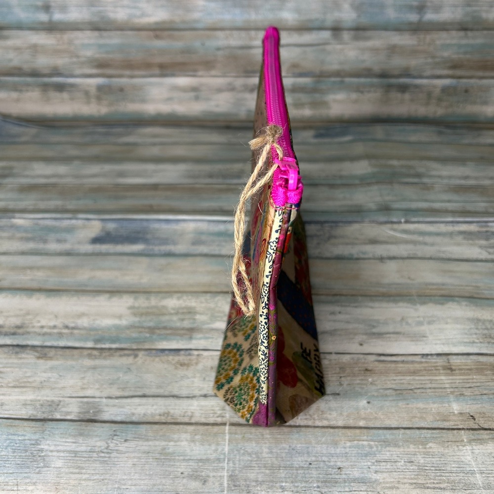 Natural Life Zip Pouch Recycled Plastic Bottles Bag Cosmetic Bag Wet Floral - Picture 5 of 8